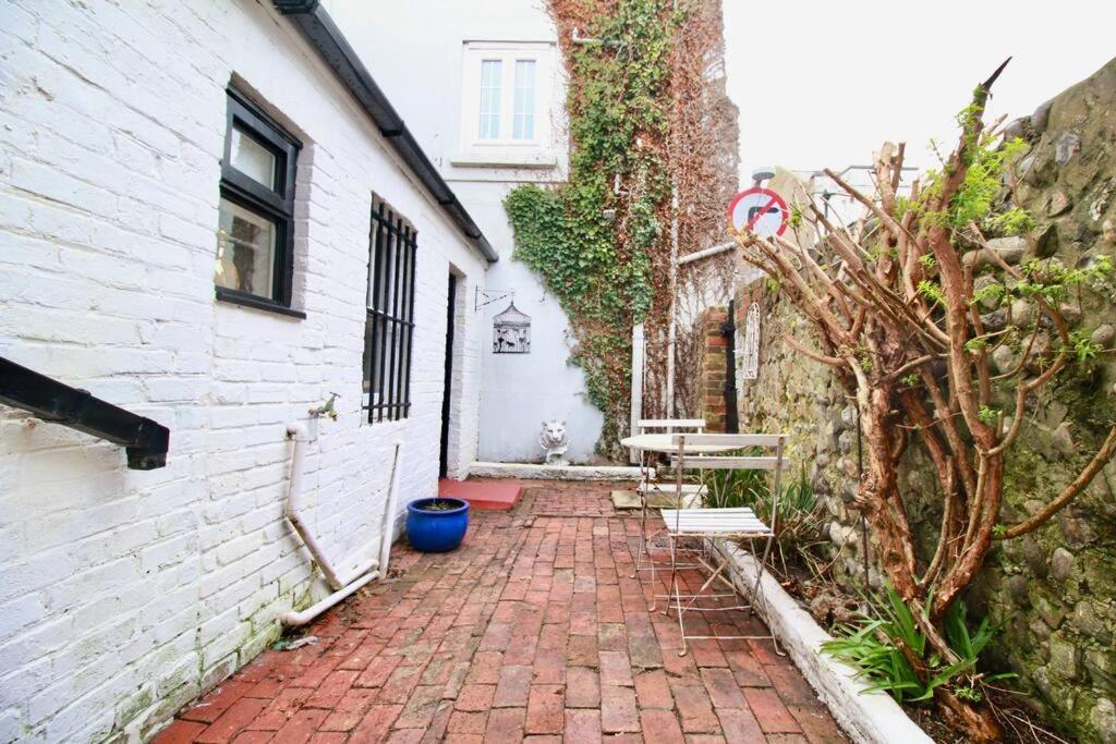The Little Cottage By Air Premier Seaford Extérieur photo